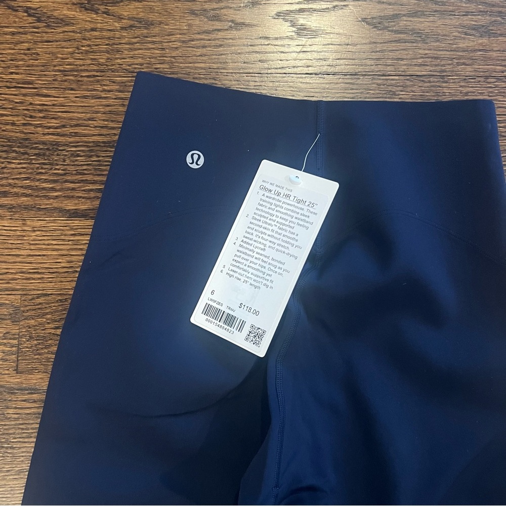 Lululemon Glow Up Tight - Navy - Size 6 - Picture 3 of 4